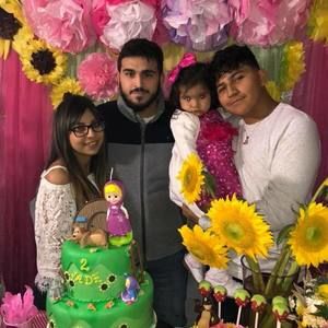 Meet your Posher, Abigail